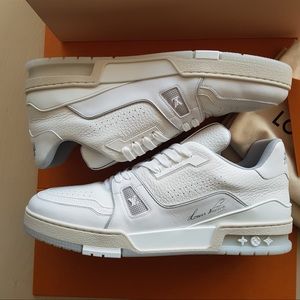 *FINAL SALE* LOUIS VUITTON LV Trainer Sneaker White